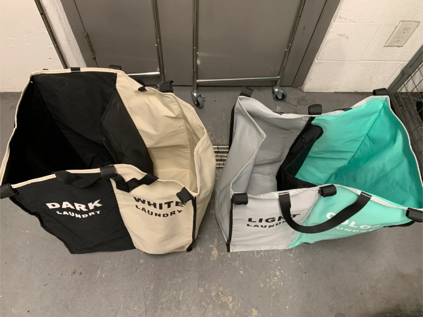 Rolling Laundry Hamper - 4 Large Bags image indicator(6)