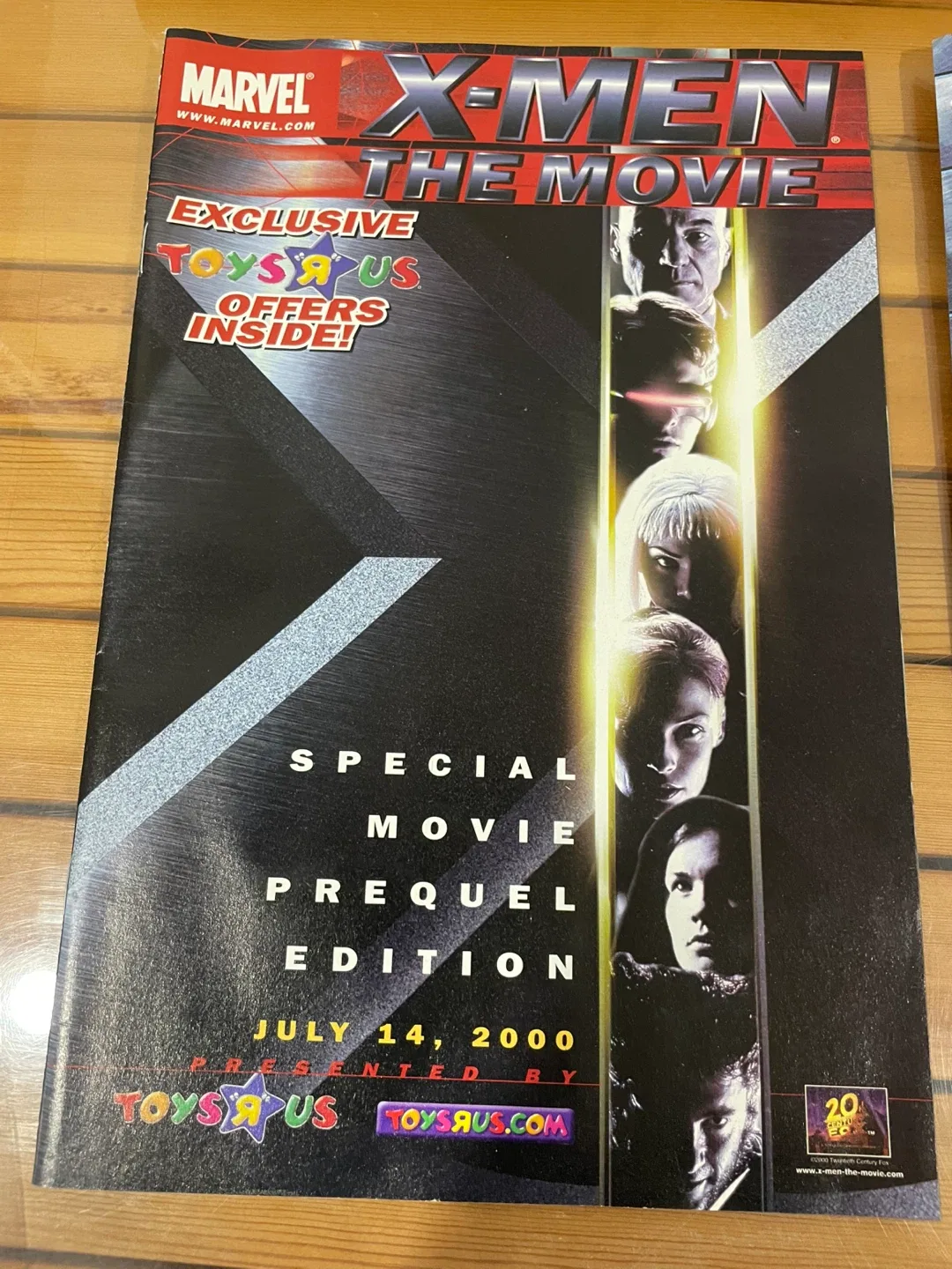 Comic Book Bundle: Batman, Richie Rich, Wizard, Scary Tales image indicator(8)