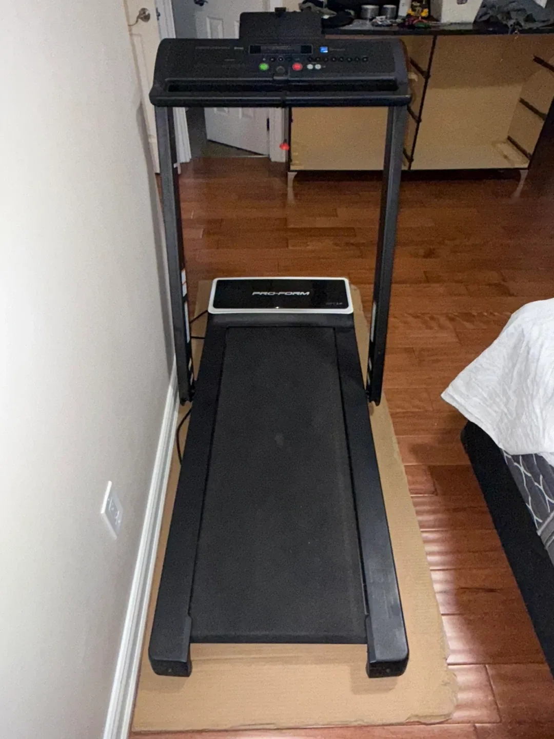 Pro-Form City L6 Treadmill image indicator(2)