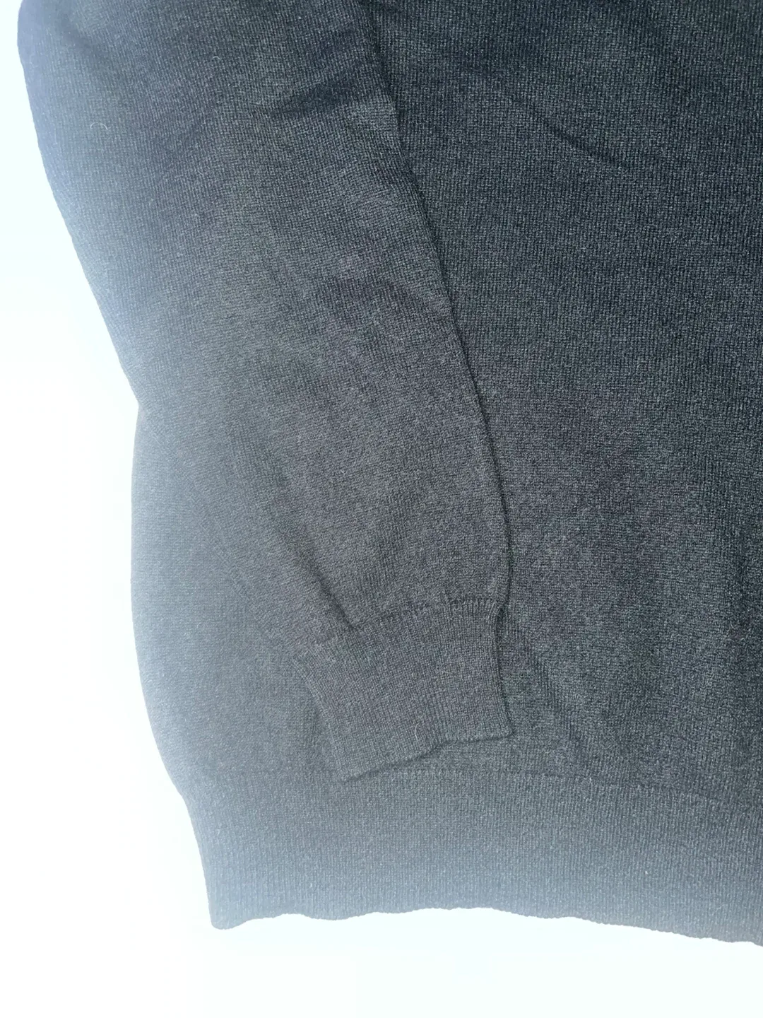 Club Room Black Cashmere Sweater - L image indicator(4)