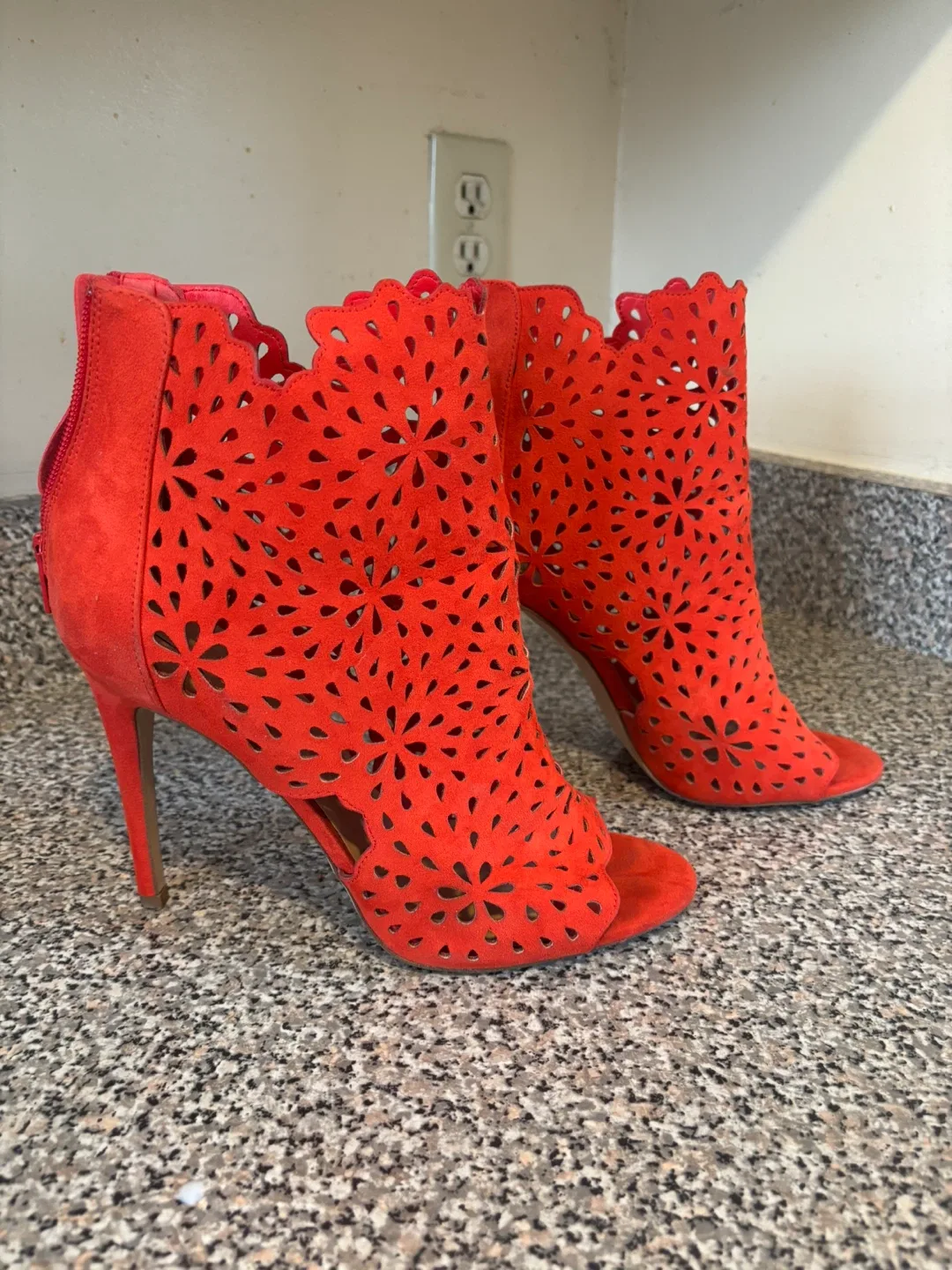 Aldo Red Suede Heels image indicator(2)