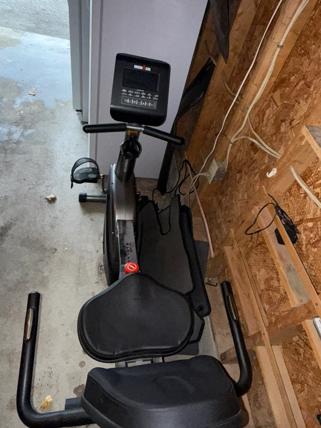 Ironman Recumbent Exercise Bike image indicator(2)