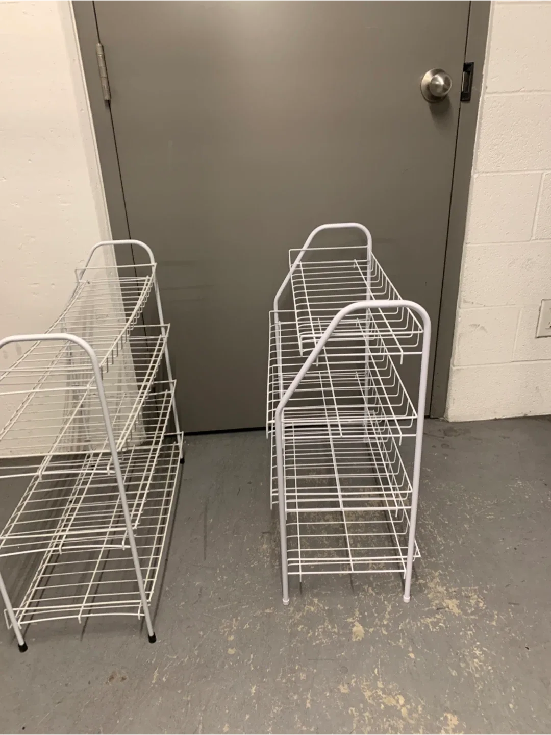 2 White Wire Shoe Racks image indicator(4)