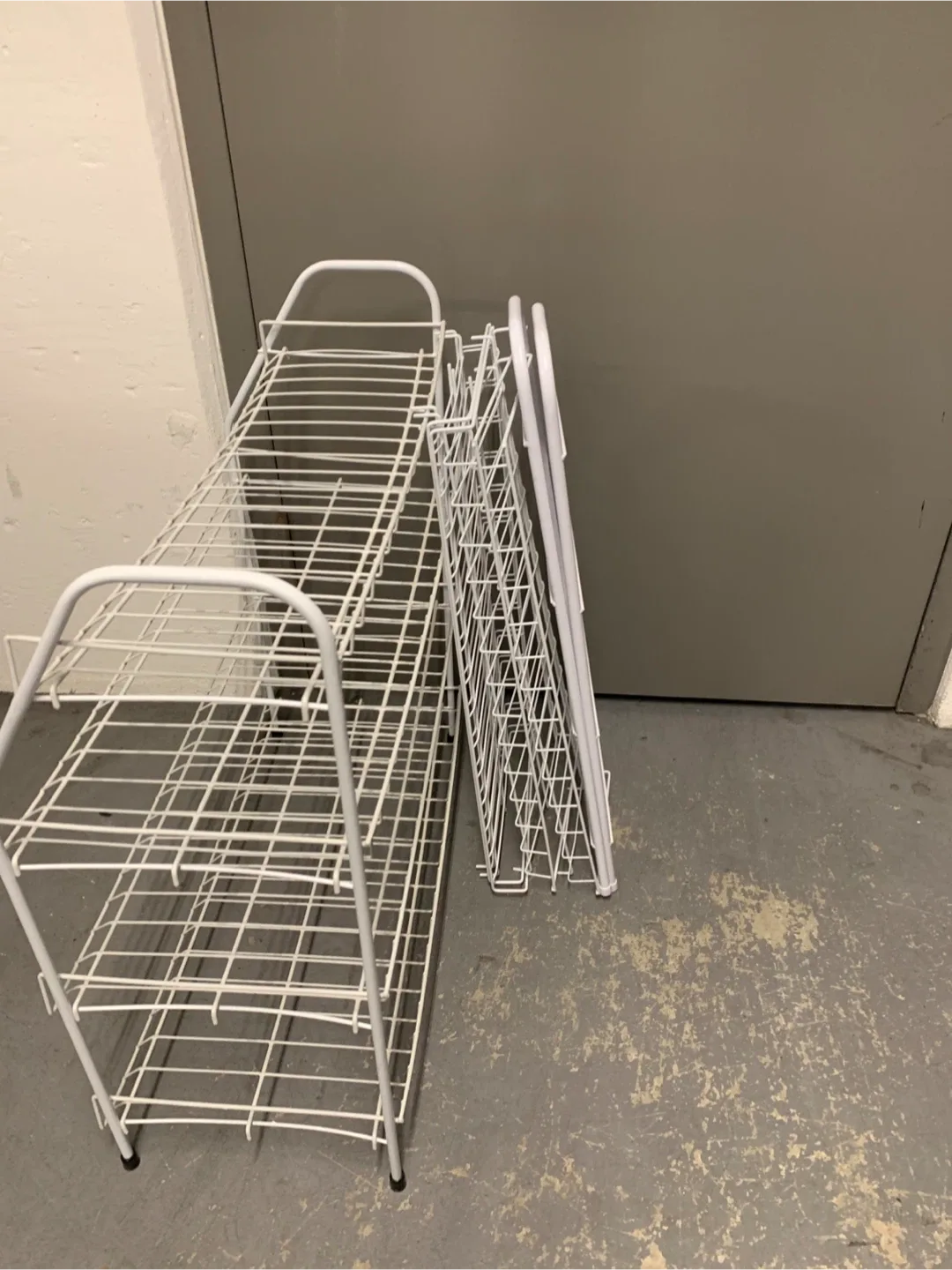 2 White Wire Shoe Racks image indicator(6)