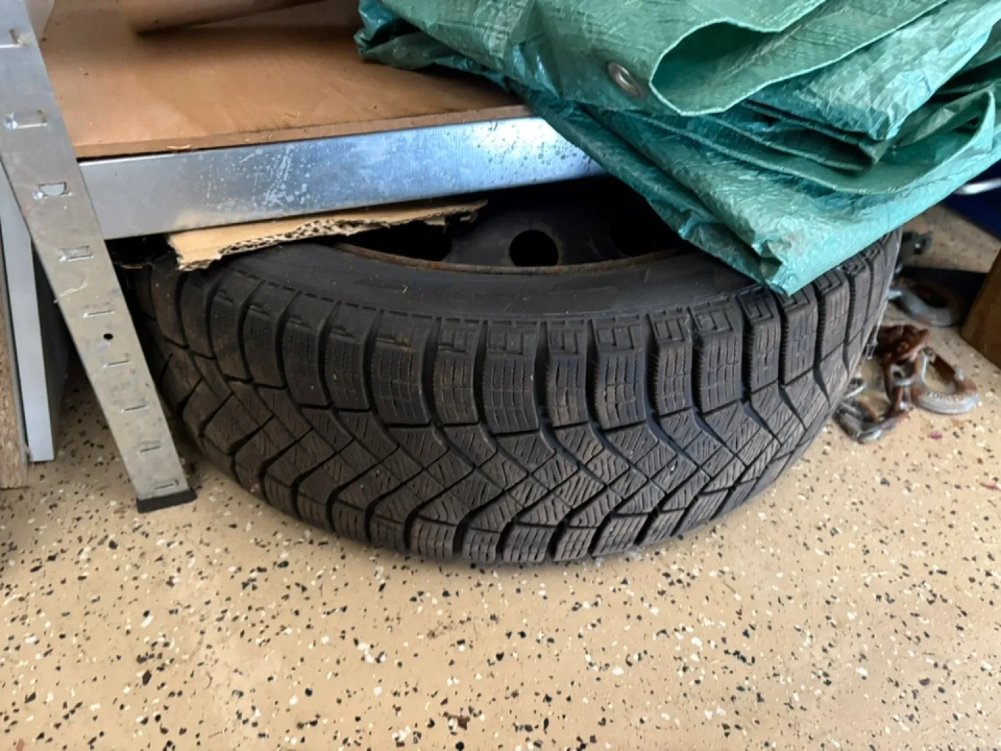 215/50/17 Winter Tires & Rims image indicator(4)