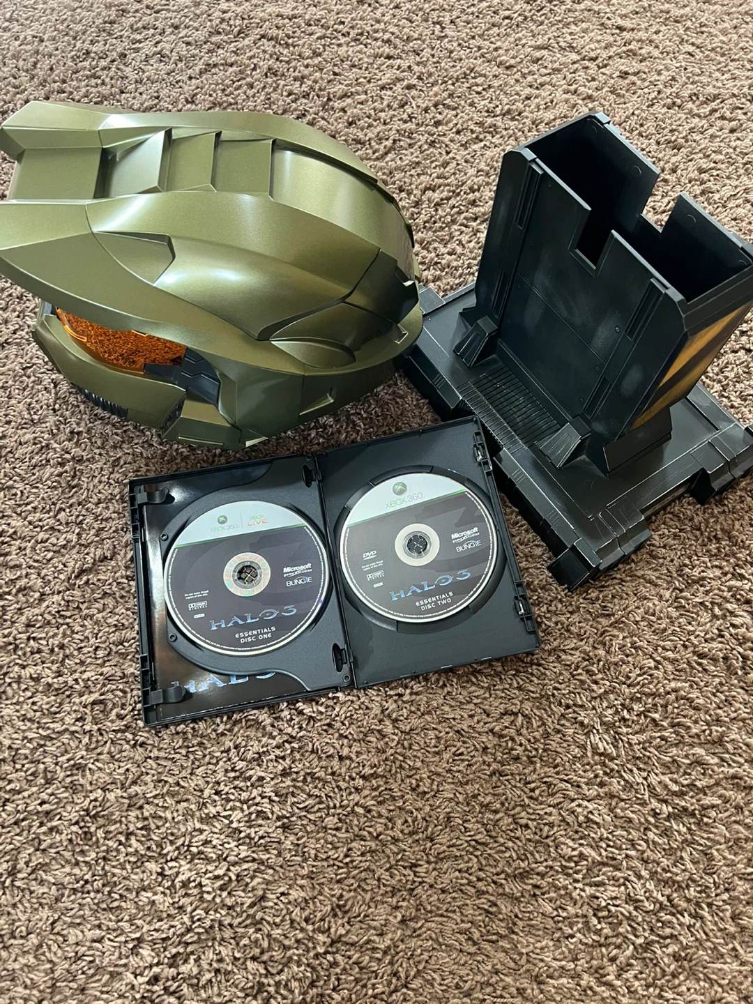 Halo 3 Legendary Edition Helmet - photo 4