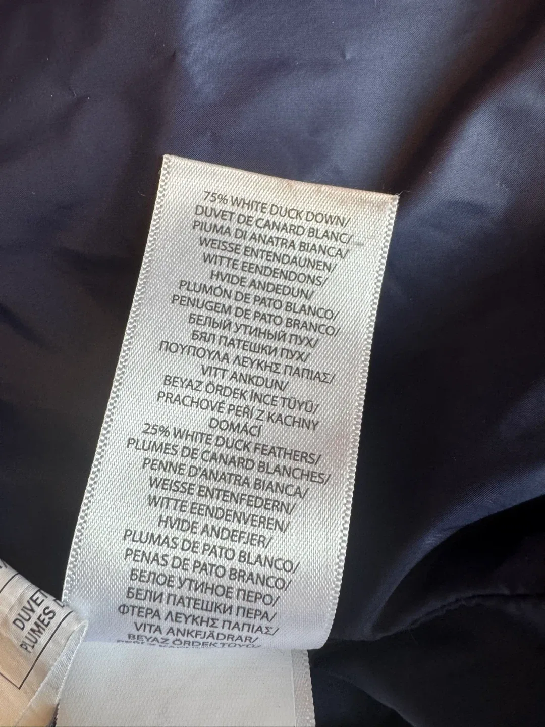 Polo Ralph Lauren Puffer Jacket - Size 6 image indicator(7)