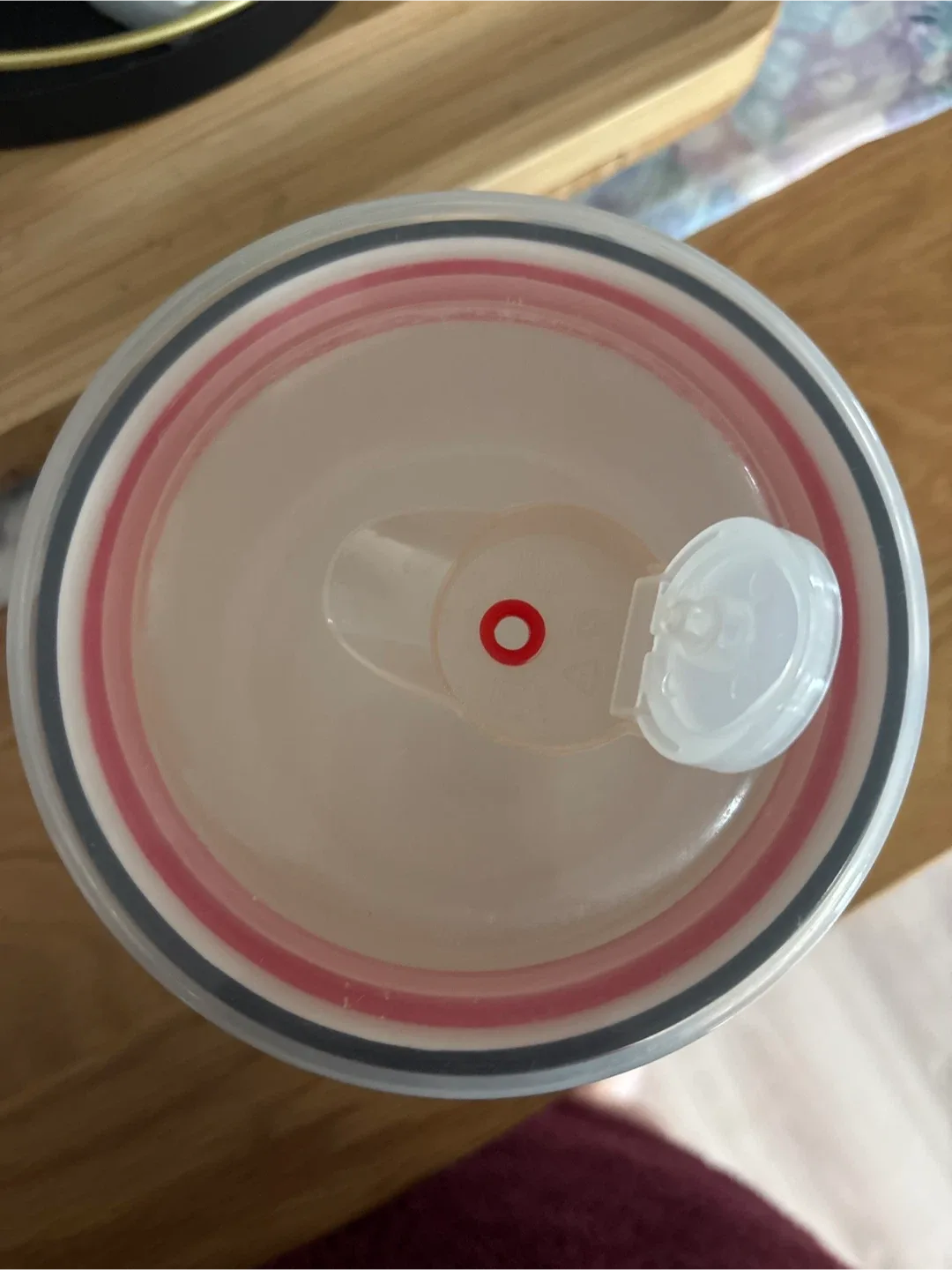 Floral Patterned Food Storage Bowls with Lids - Set of 2 image indicator(3)