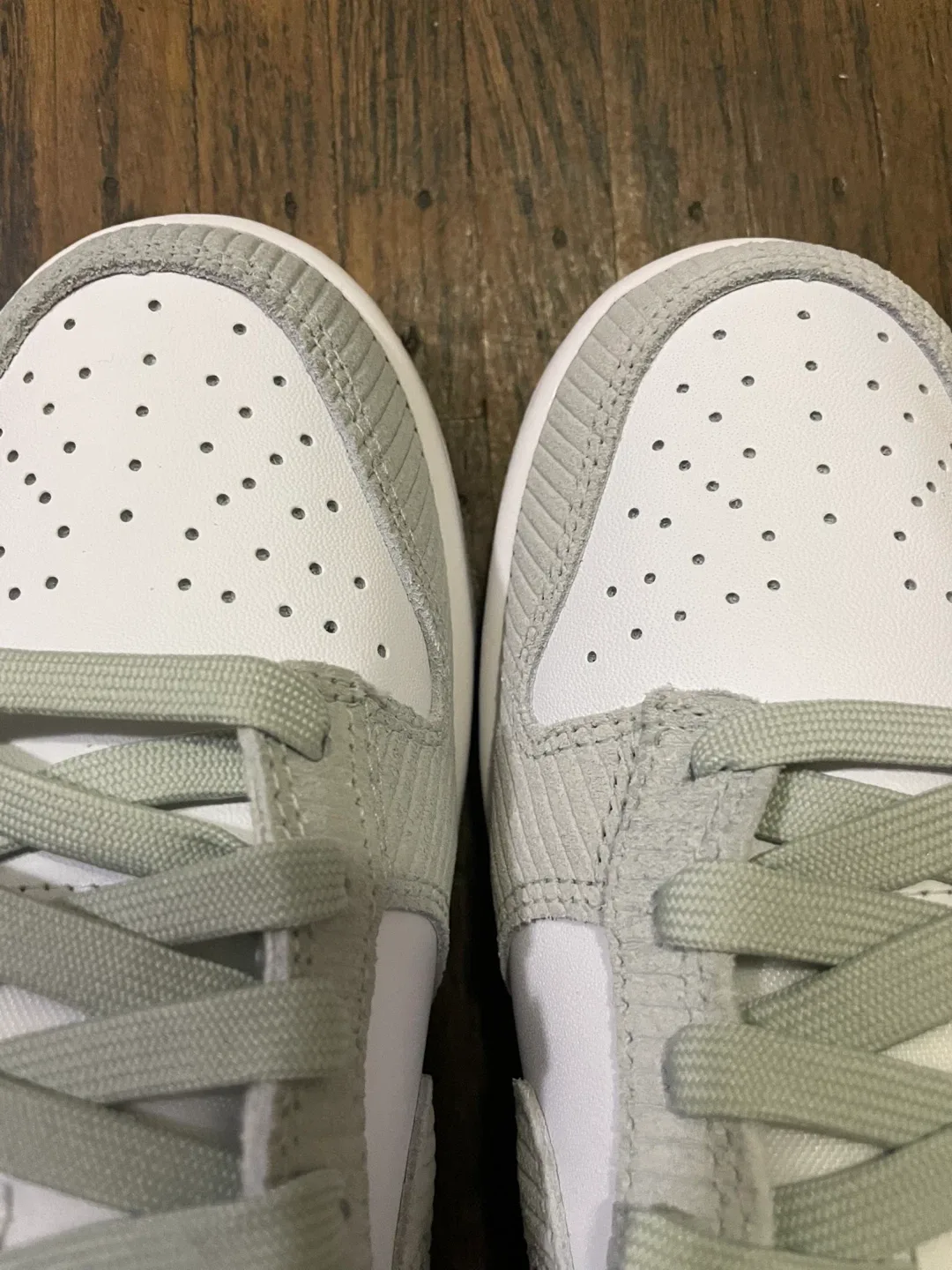 Nike dunk low corduroy image indicator(5)