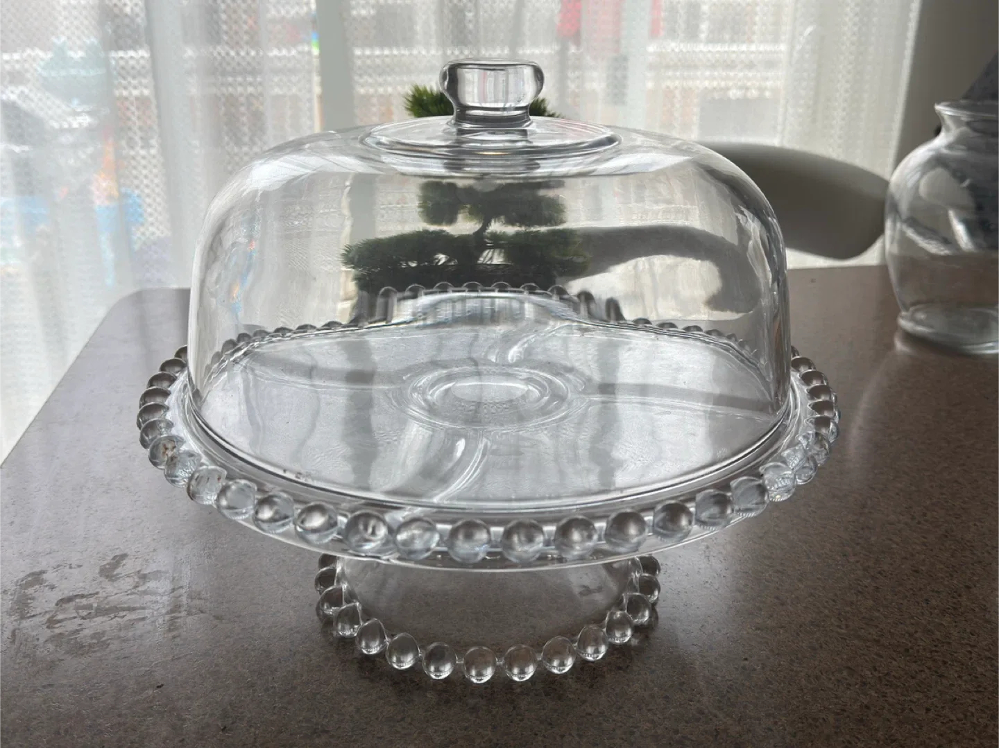 Glass Cake Stand with Dome Lid