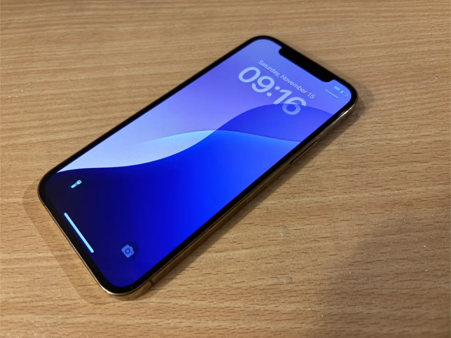 iPhone 12 Pro 128GB image indicator(2)