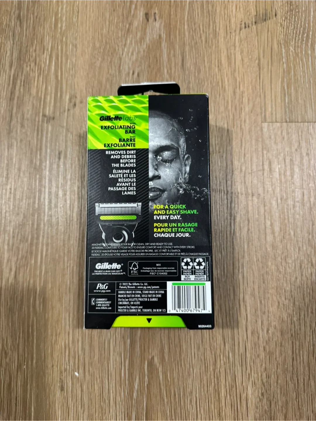 Gillette Labs with Exfoliating Bar image indicator(2)