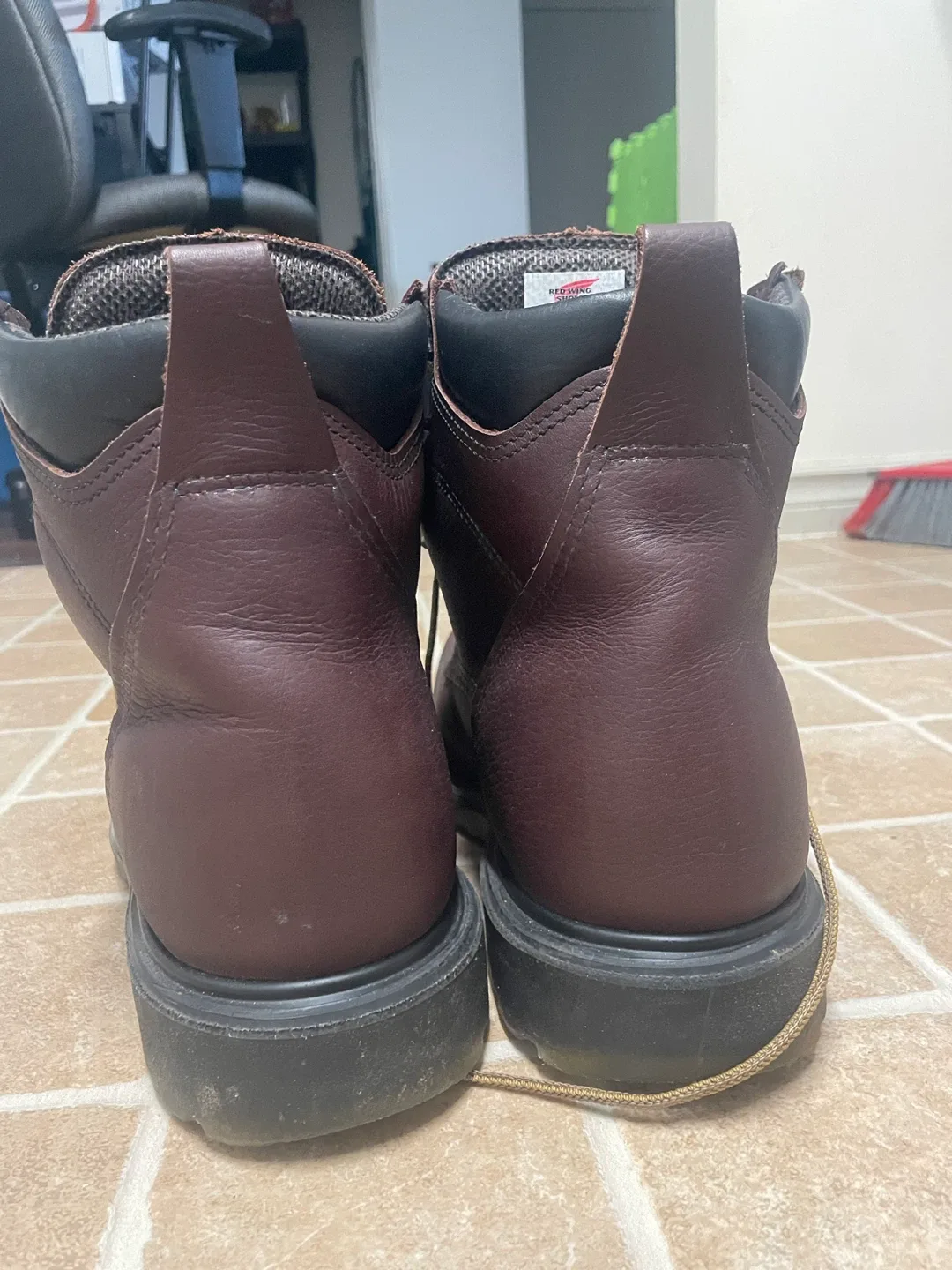 Red Wing Gore-Tex Leather Work Boots image indicator(2)