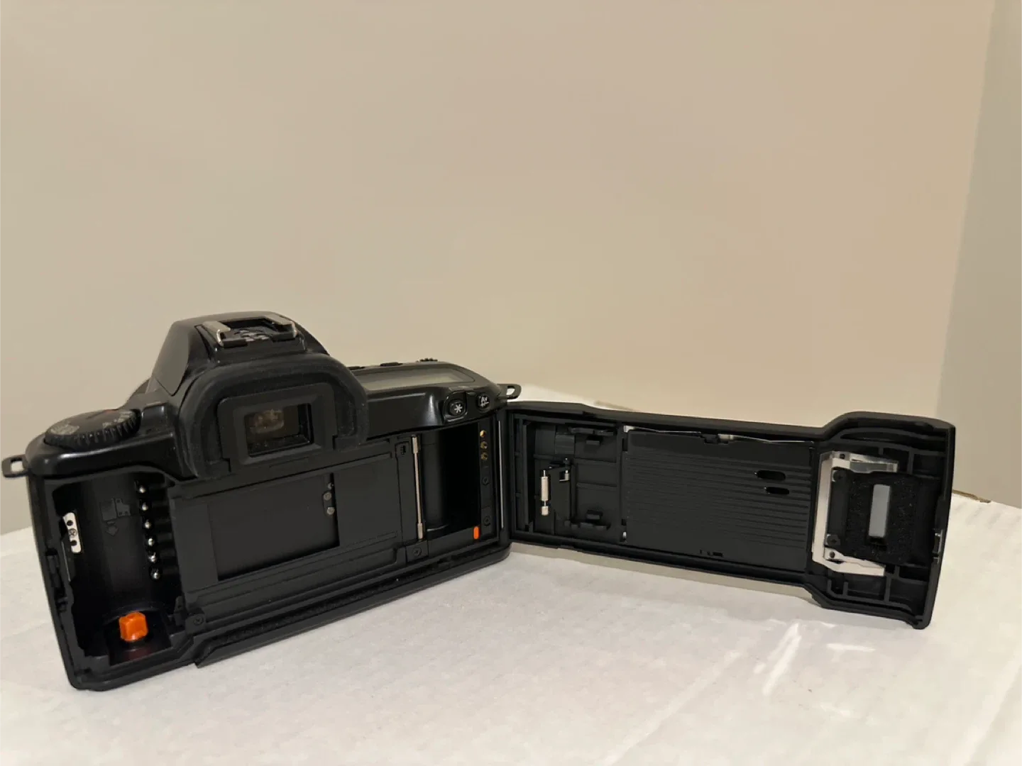 Canon EOS Rebel XS 35-80mm Lens image indicator(3)