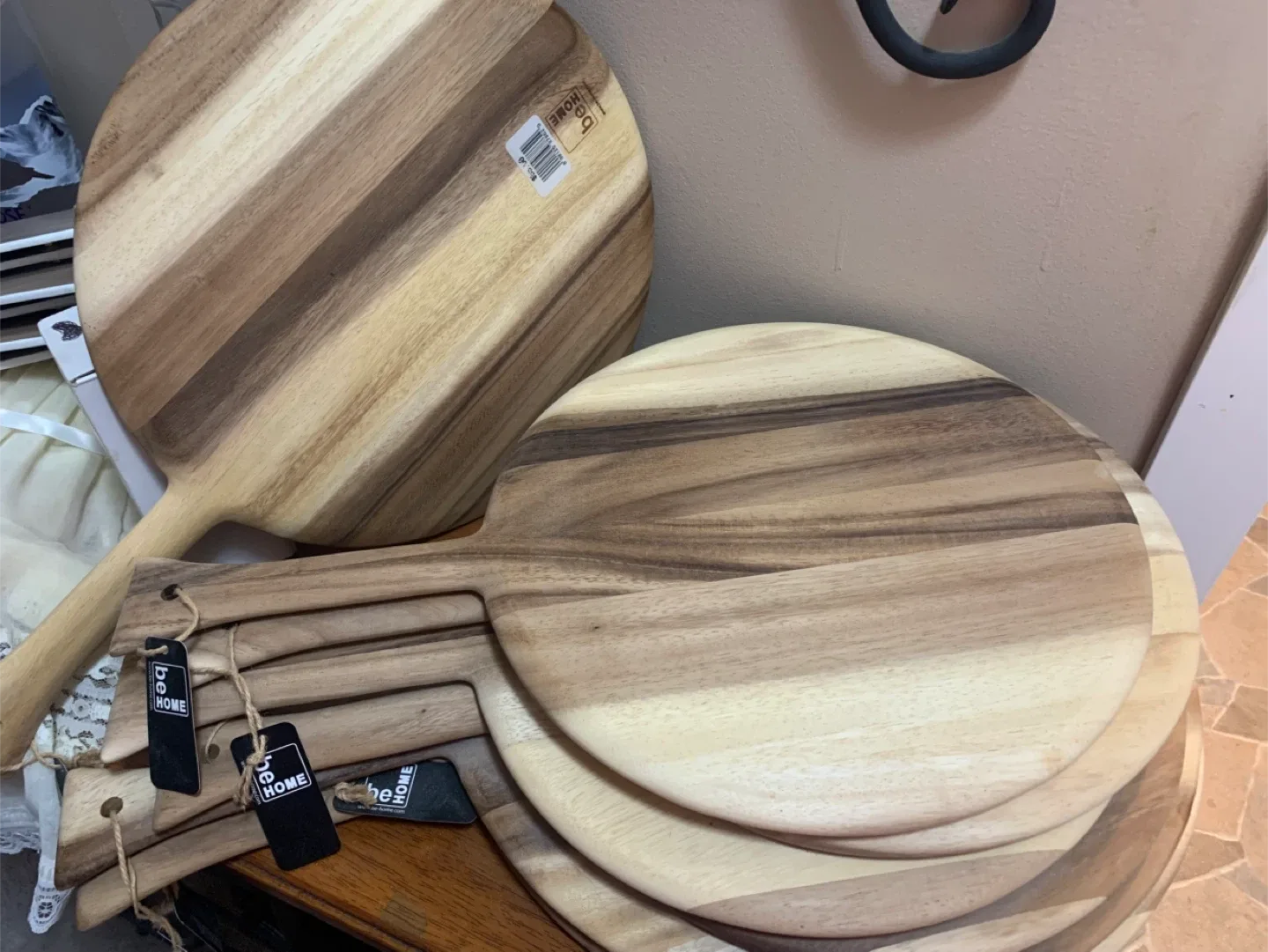 be HOME Acacia Wood Pizza Board x 6