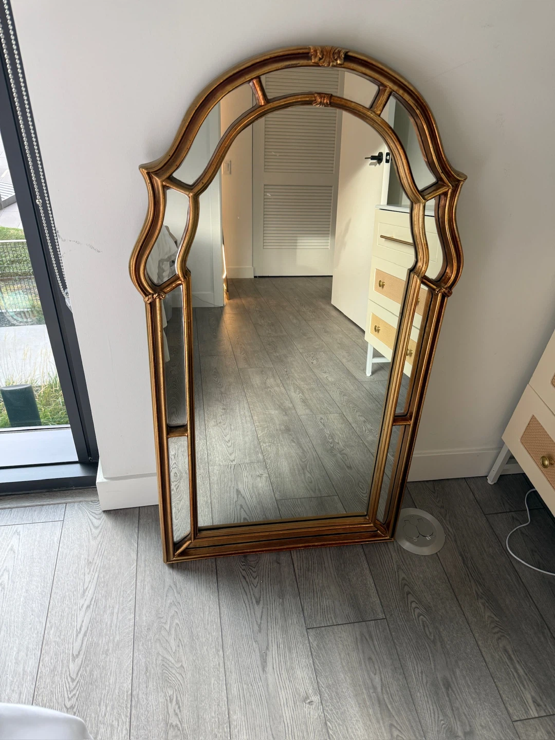 Antique gold mirror - beautiful piece! - photo 3