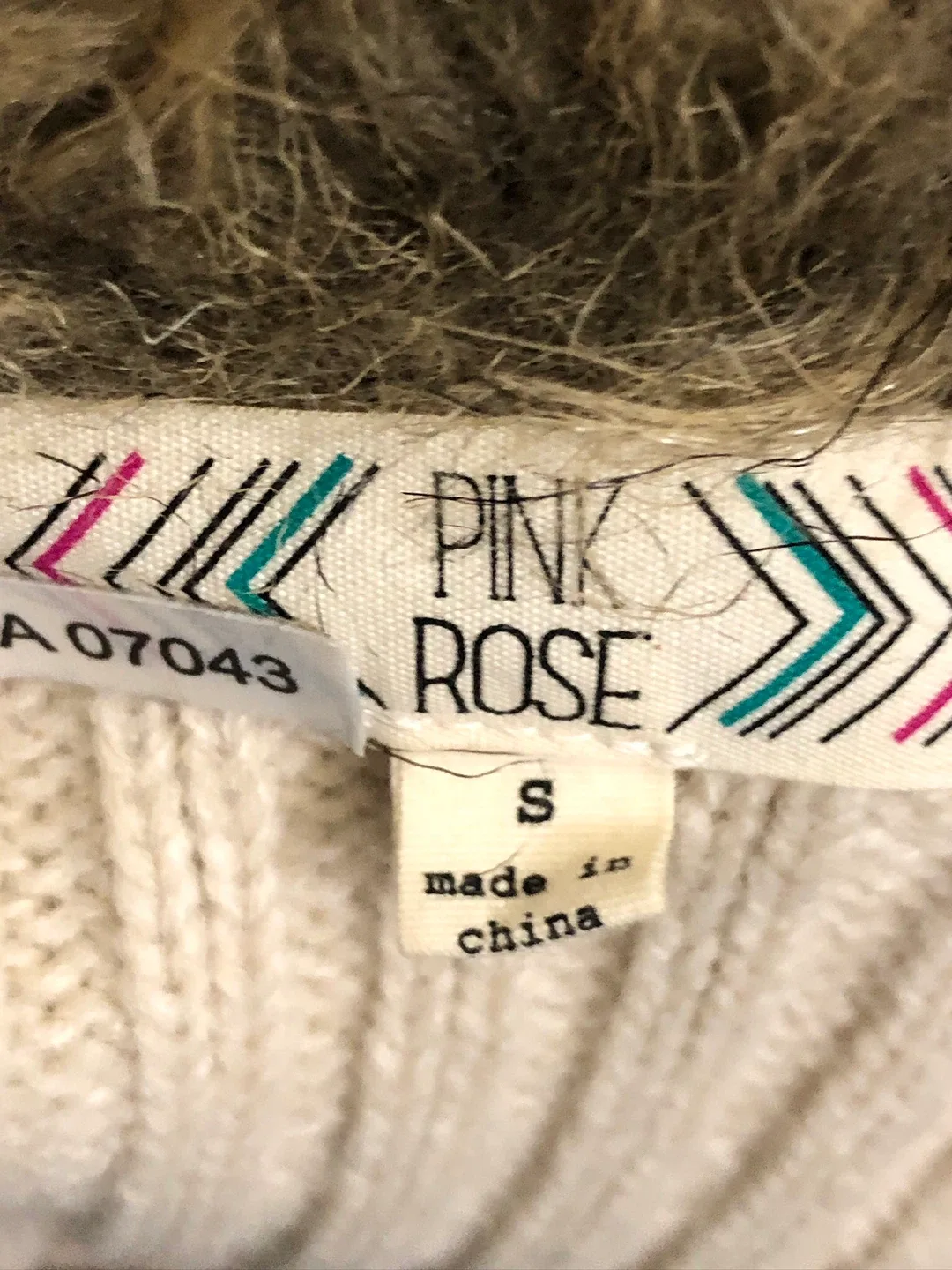 Women’s Cream & Brown Faux Fur Vest. Size Small. Pink Rose. image indicator(5)