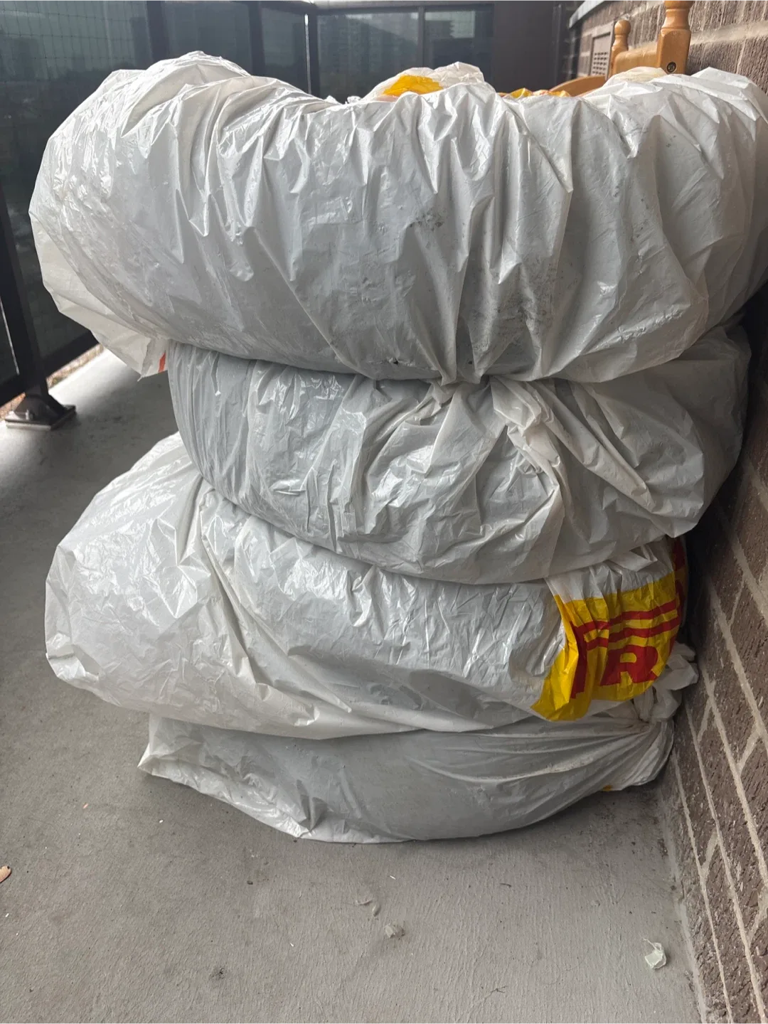 Winter tyres  - 185/65r15 4 no(s) image indicator(3)