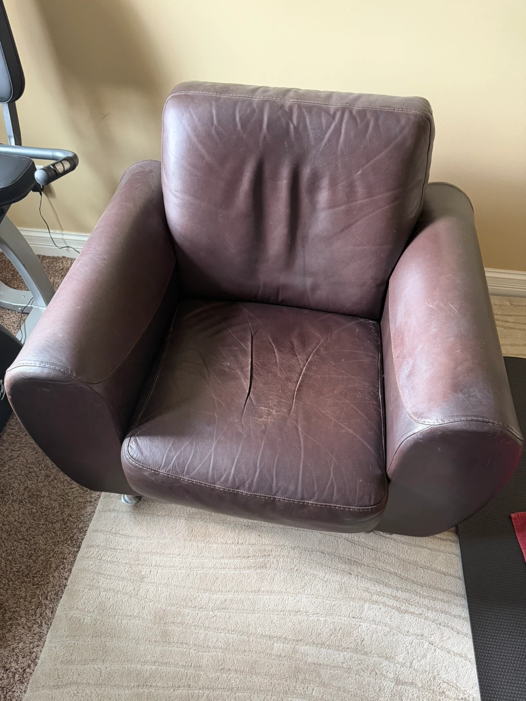 Brown Leather Armchair - photo 5