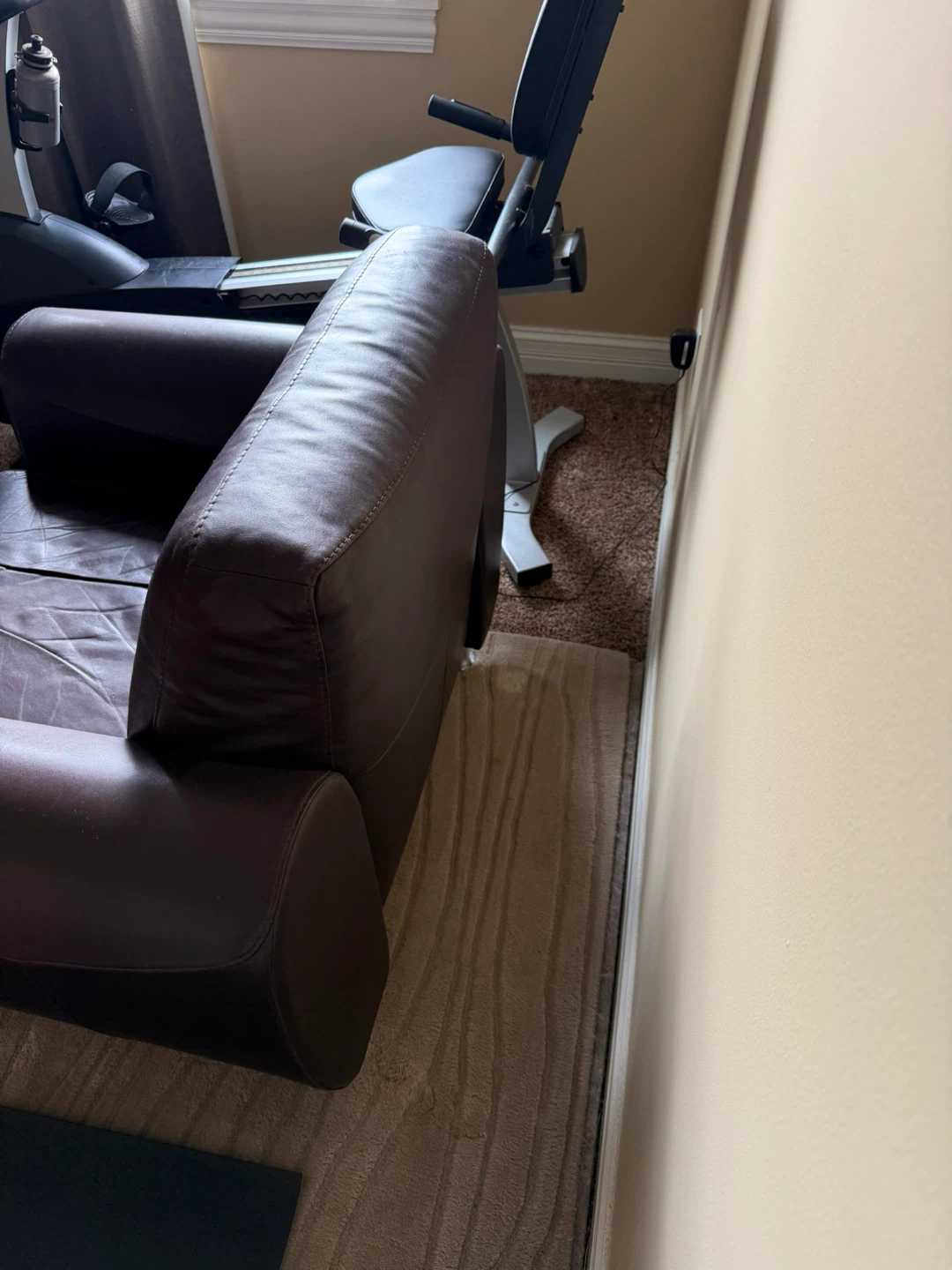 Brown Leather Armchair - photo 3