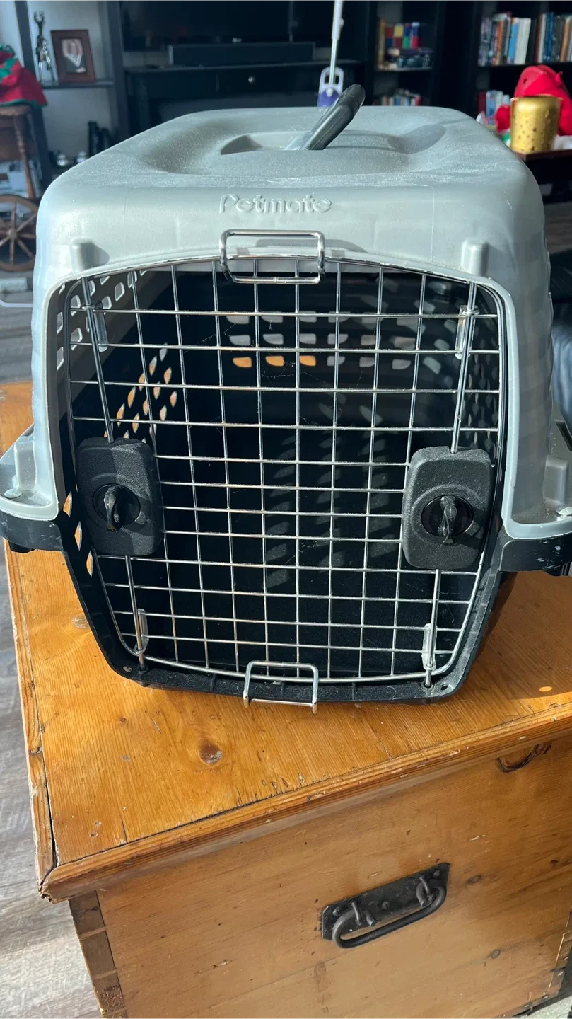 Petmate Pet Carrier image indicator(3)