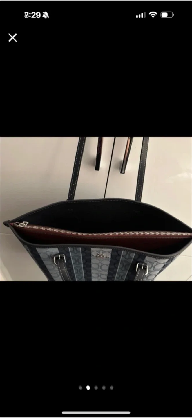 Coach Tote Bag image indicator(5)