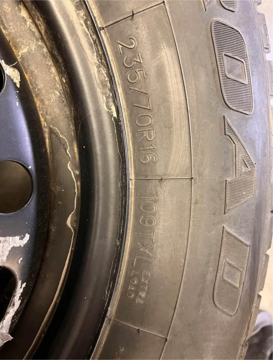 Joyroad Winter RX702 Tire 235/70R16 image indicator(2)