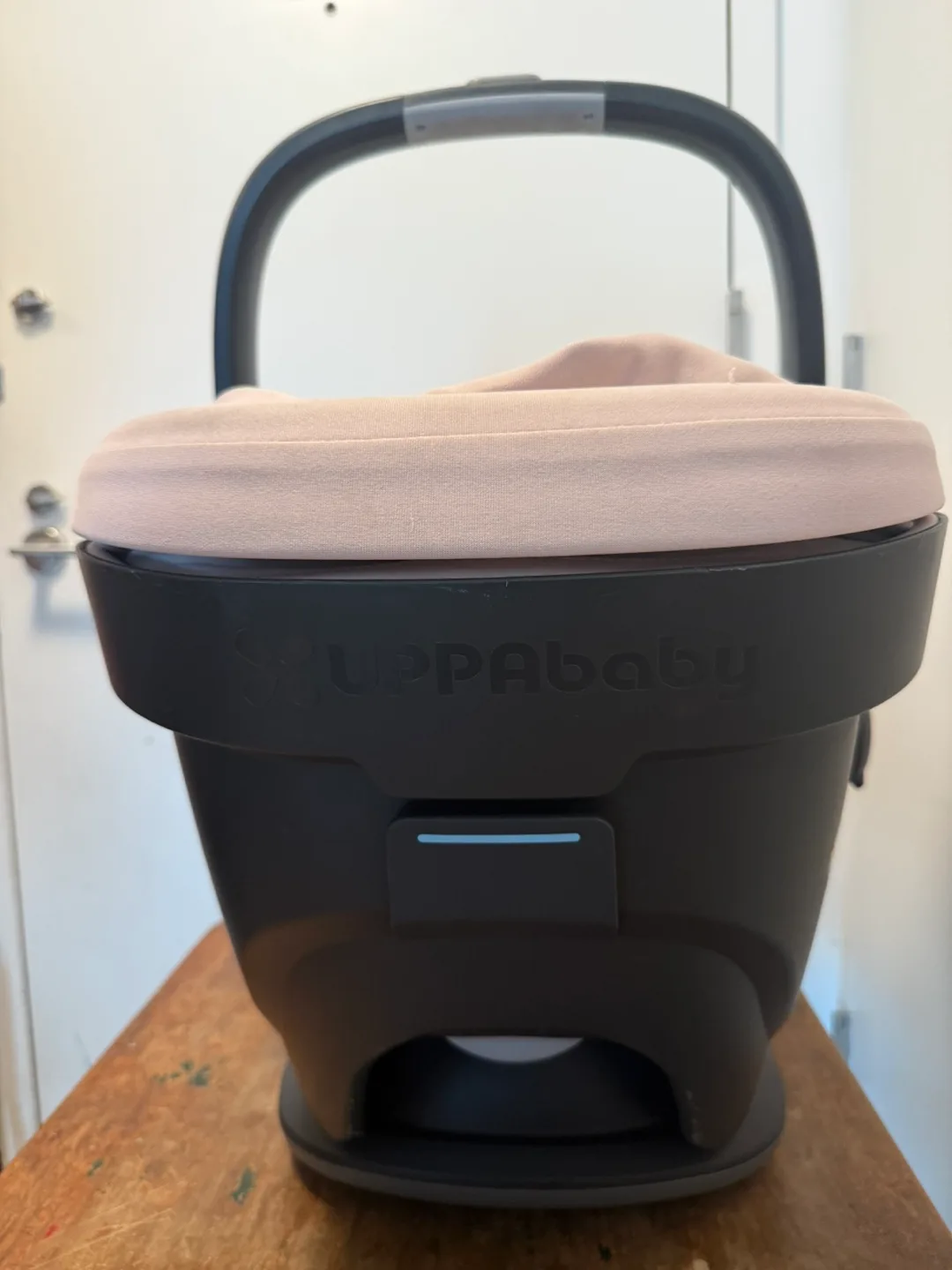 UPPAbaby MESA V2 Infant Car Seat image indicator(5)