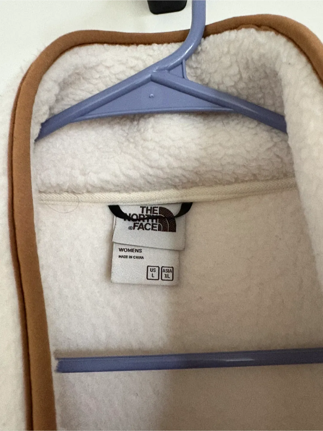 The North Face Fleece Jacket - Women's L/XL image indicator(2)