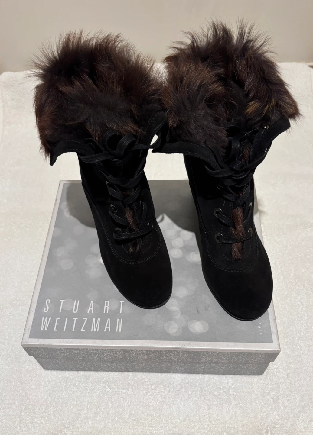 Stuart Weitzman Suede Boots Faux fur lined with box - Size 9 - photo 2