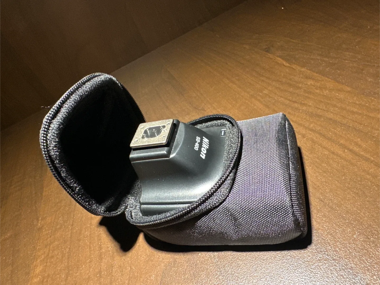 Nikon Speedlight SB-400 Flash image indicator(3)