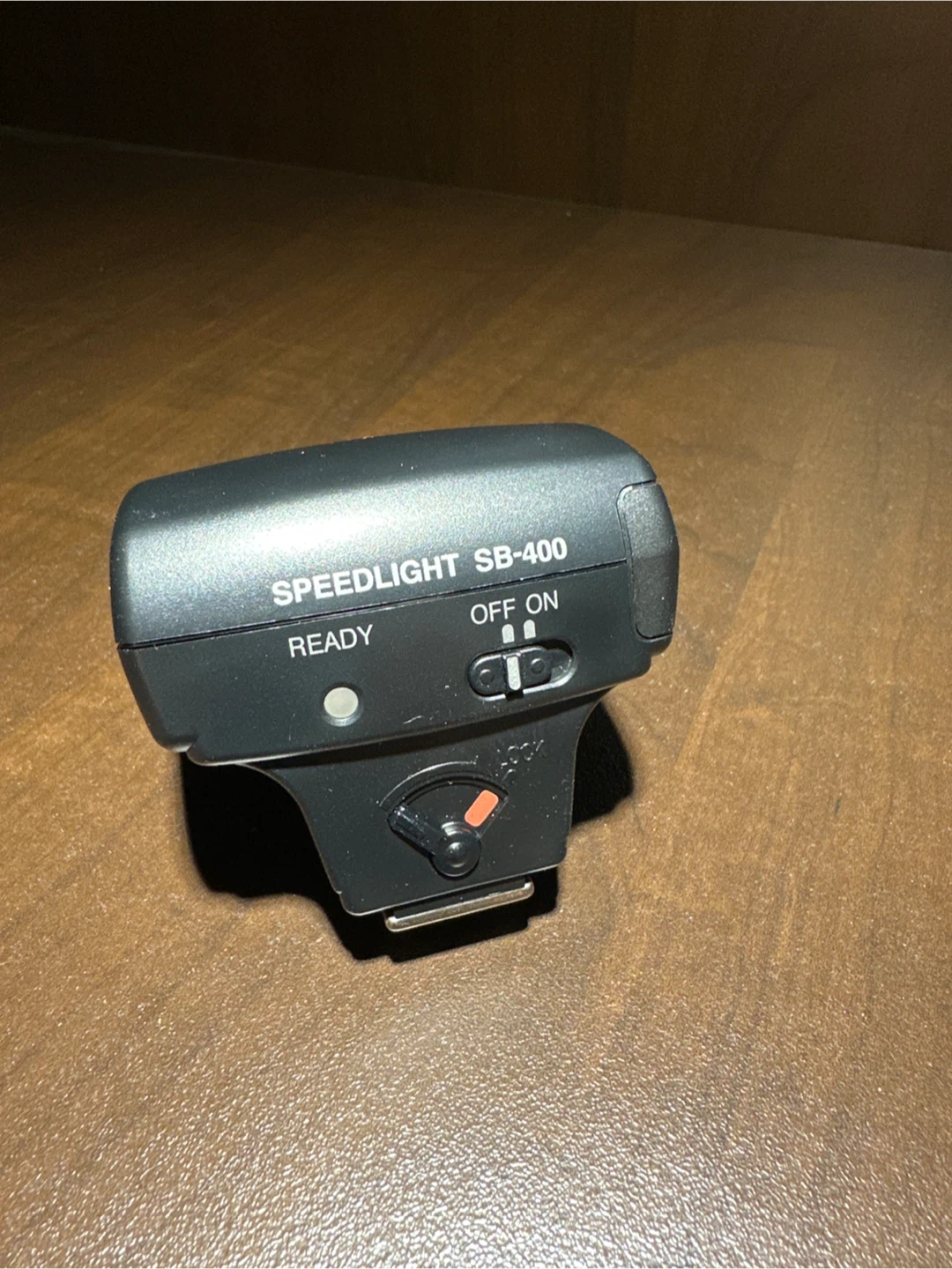 Nikon Speedlight SB-400 Flash - photo 2