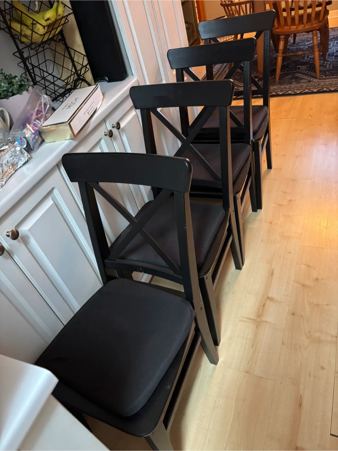 Set of 4 Black Dining Chairs image indicator(2)