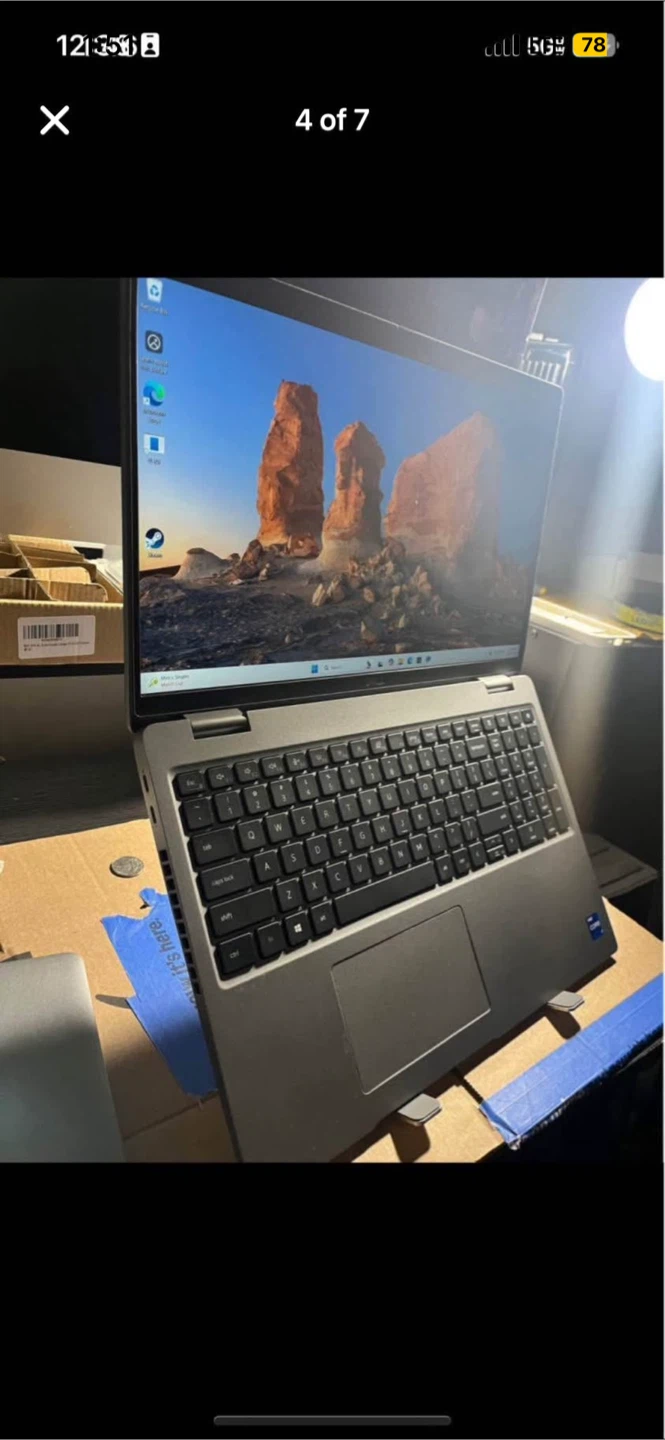 Dell Latitude 5520 15.6 inch laptop Intel i7-1165G7 16GB 256 SSD - photo 4