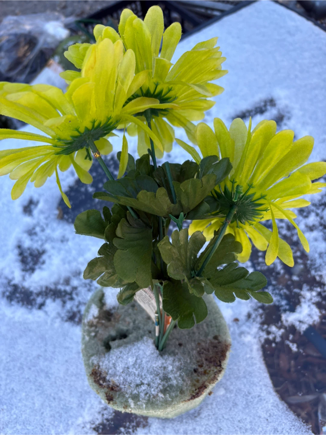 Plastic flower