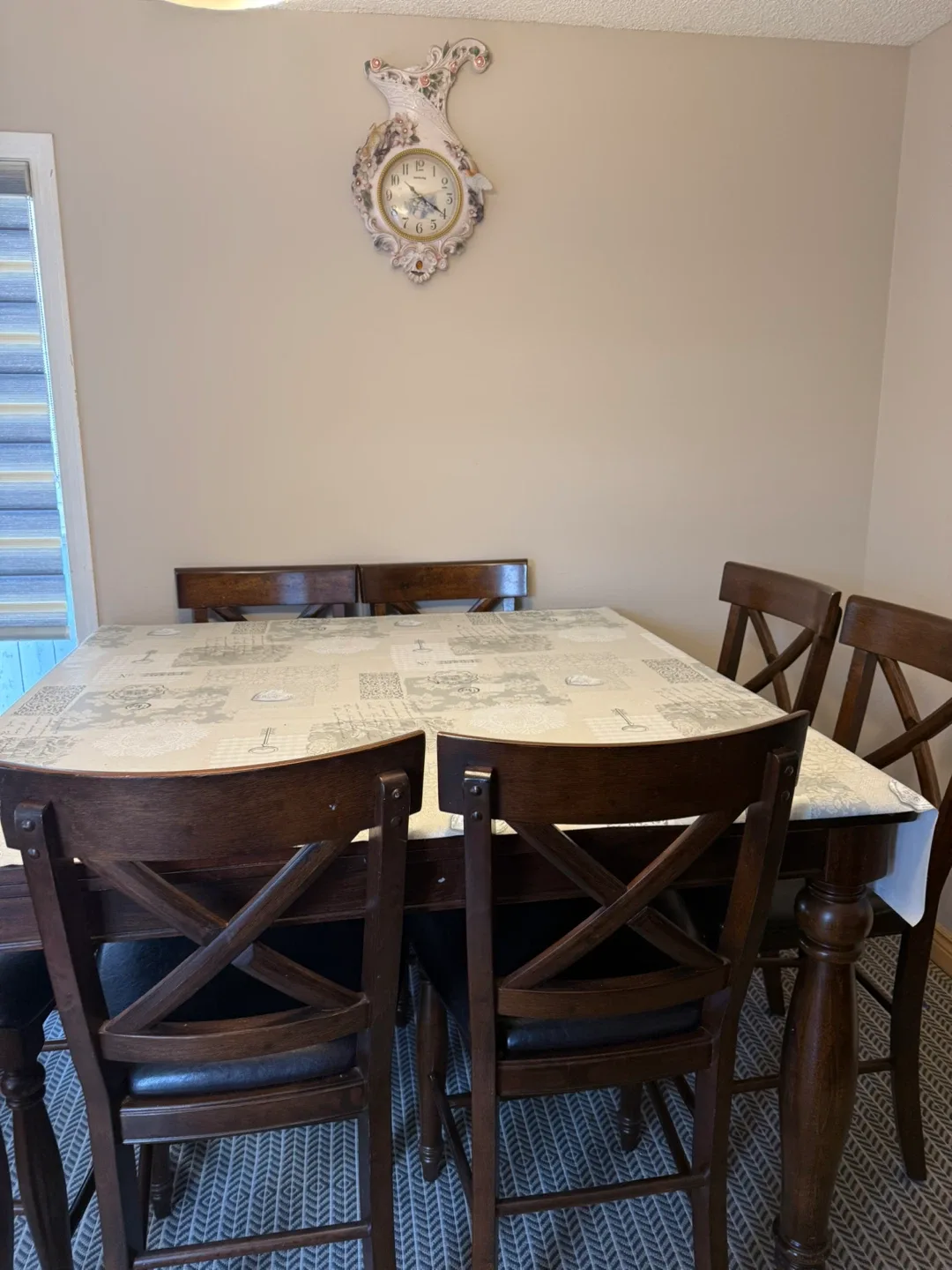 Dining Table Set with 8 Chairs