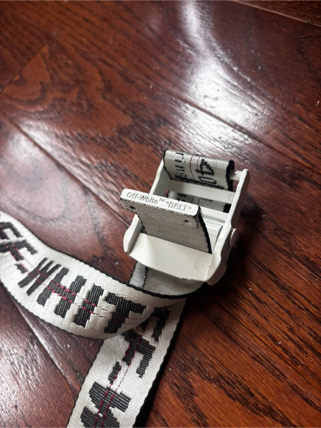 Off-White Industrial Belt image indicator(2)