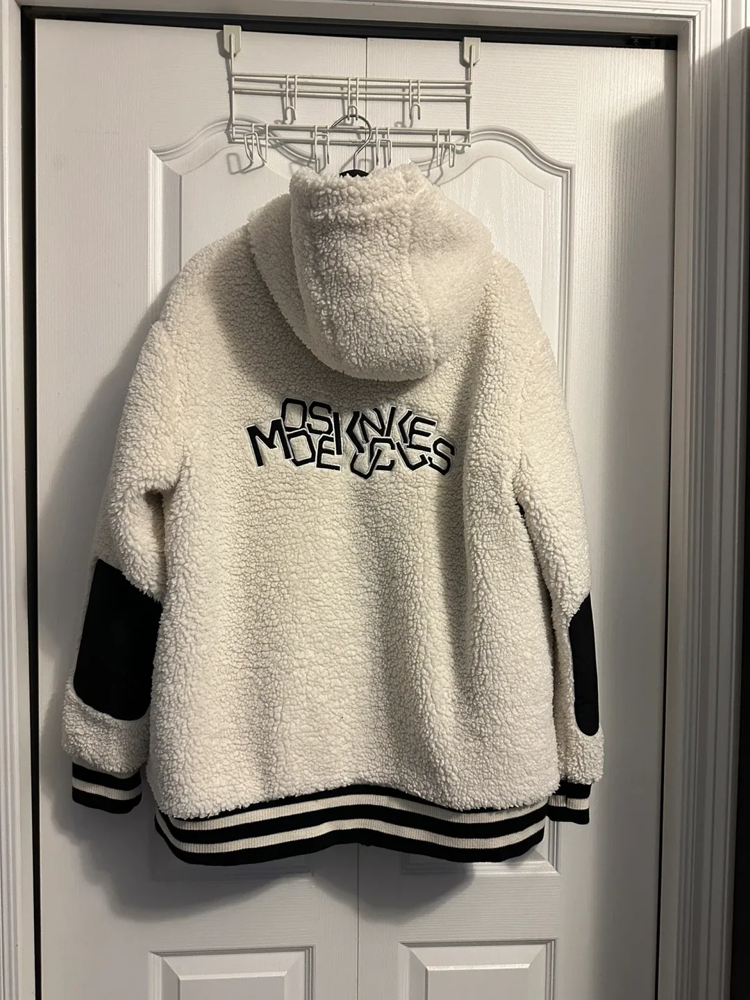 Moose knuckles Dewson hoodie (white) image indicator(2)