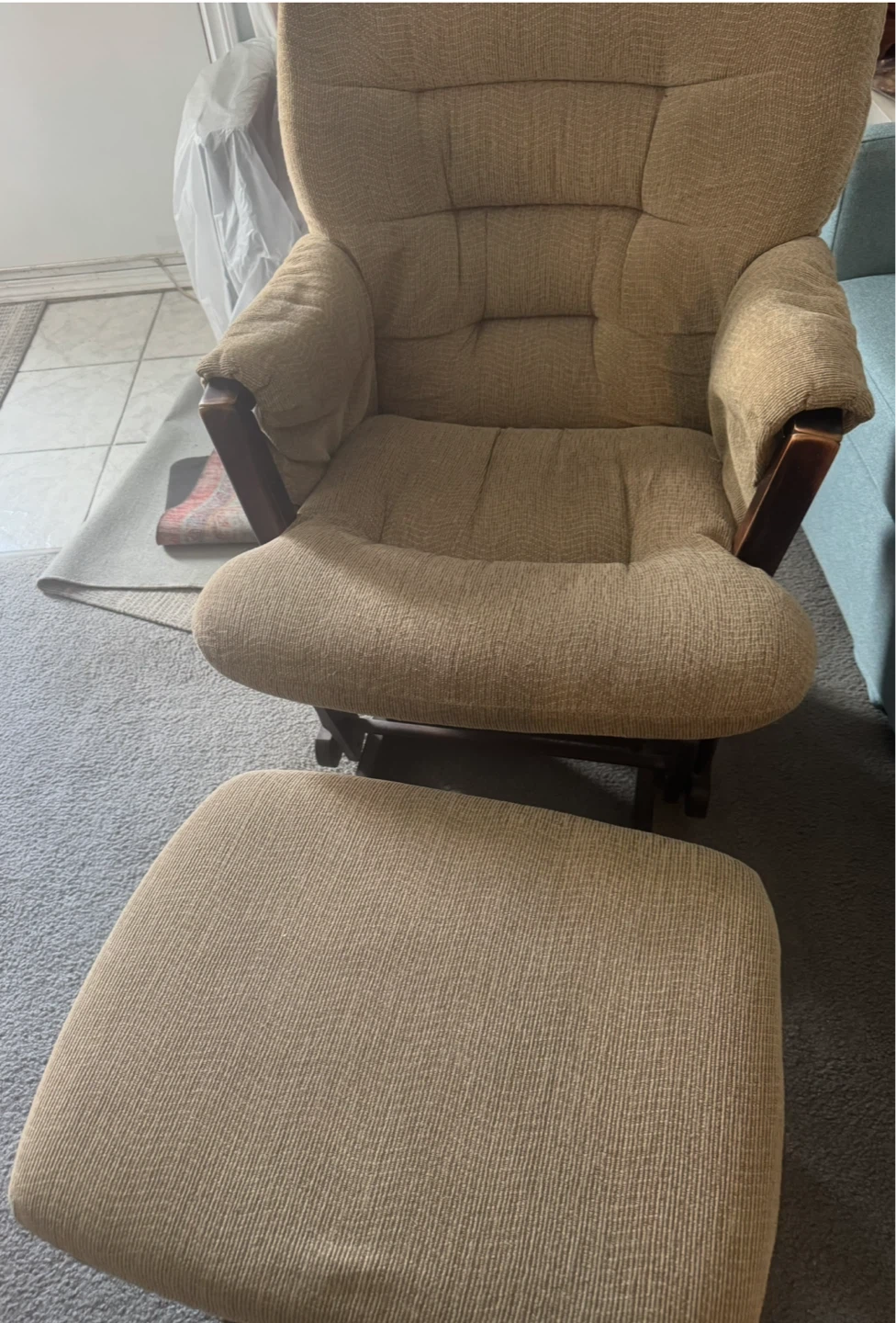 Nursing Chair with Ottoman (Rocking) - photo 2