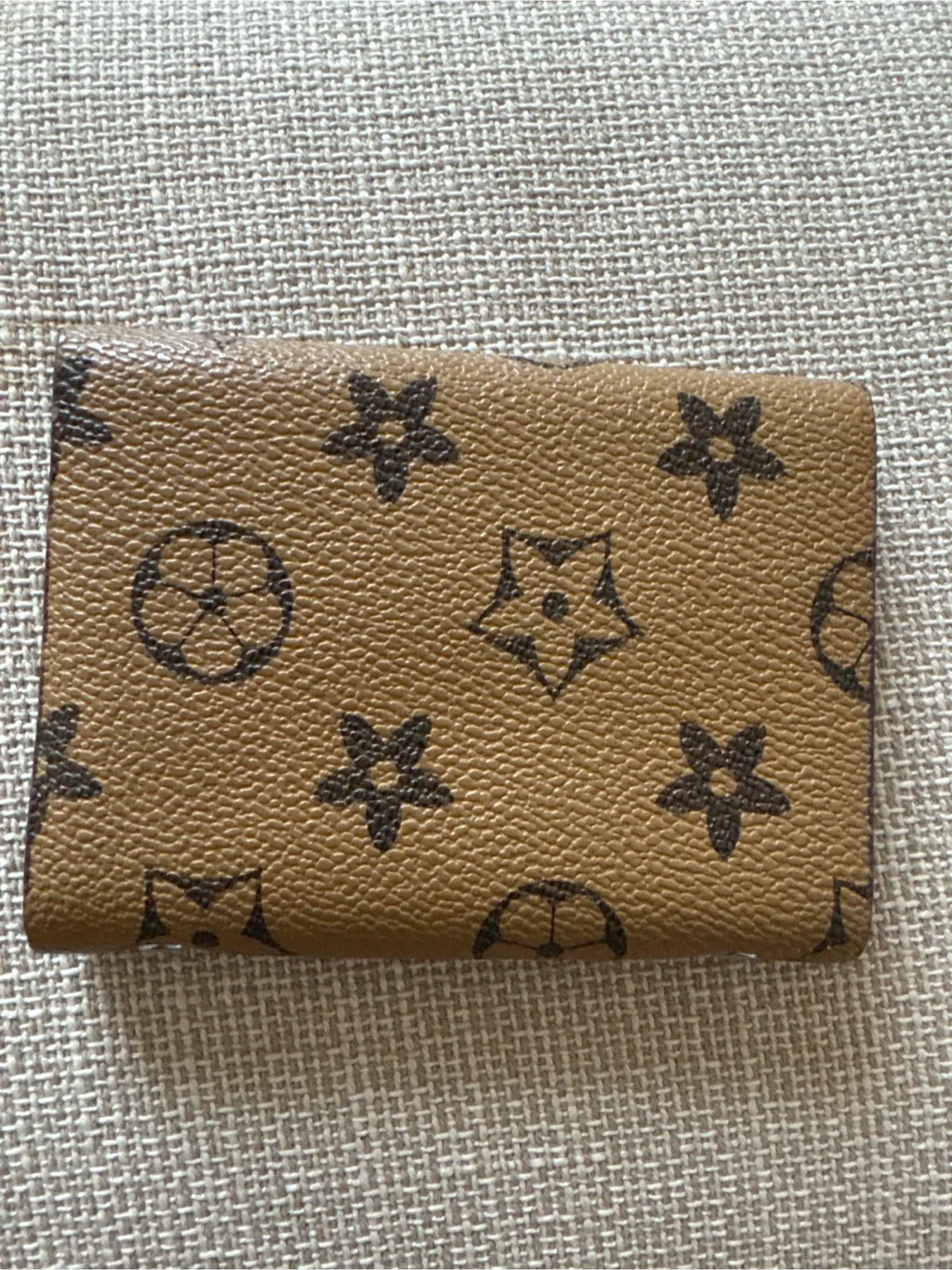 Brown Patterned Card Holder image indicator(2)