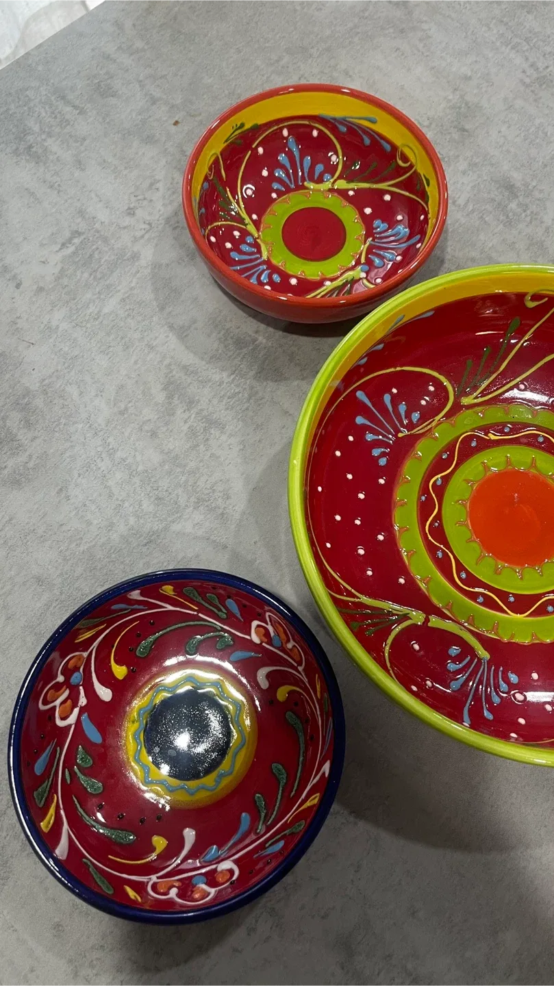 Hand-Painted Anoru Ceramics Bowls - Set of 5 image indicator(3)