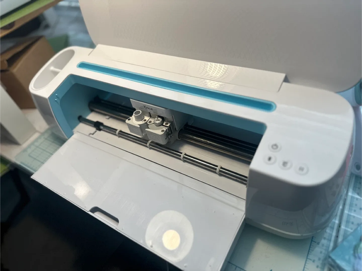 Cricut Maker image indicator(3)
