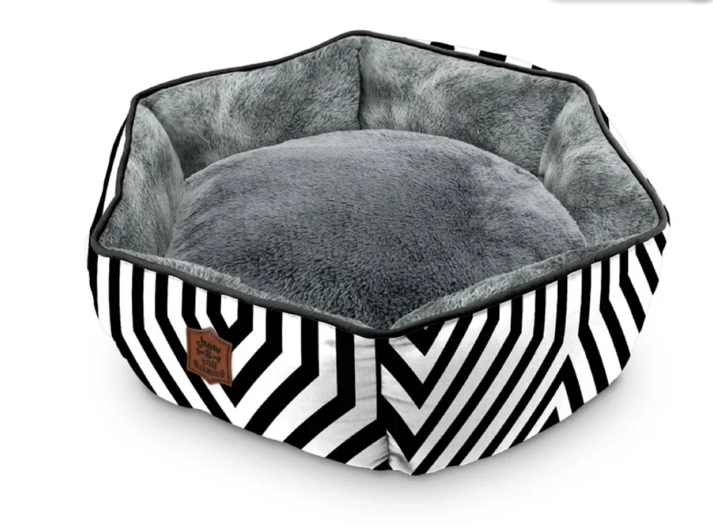 show & tail Stylist Pet Beds- (Sizes are S M L )