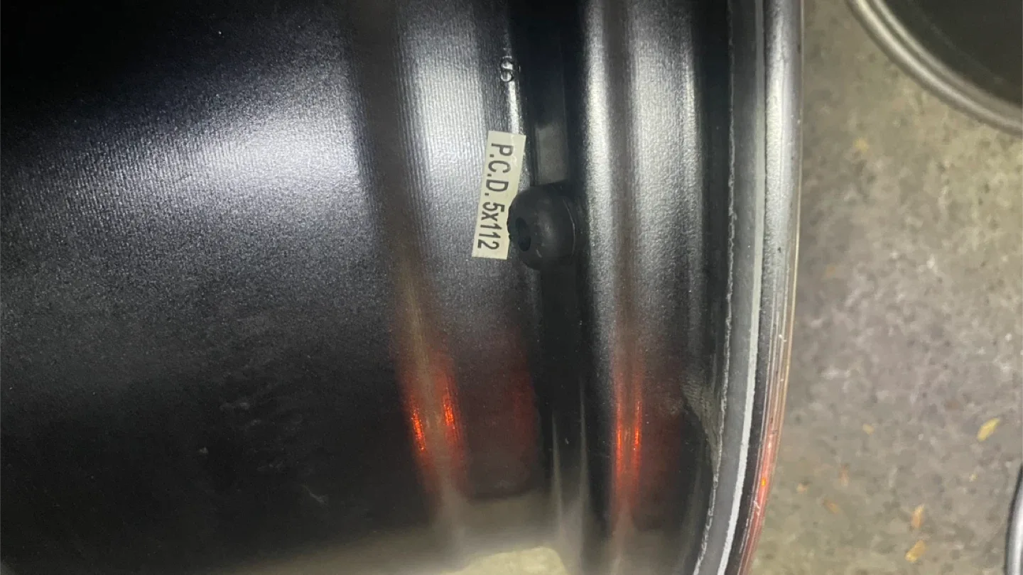 Set of 4 Alloy Wheels - P.C.D. 5x112 image indicator(2)