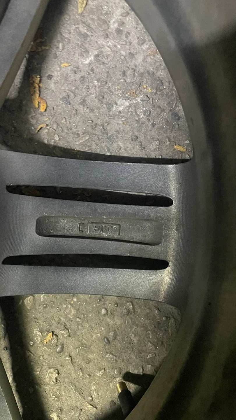 Set of 4 Alloy Wheels - P.C.D. 5x112 image indicator(7)