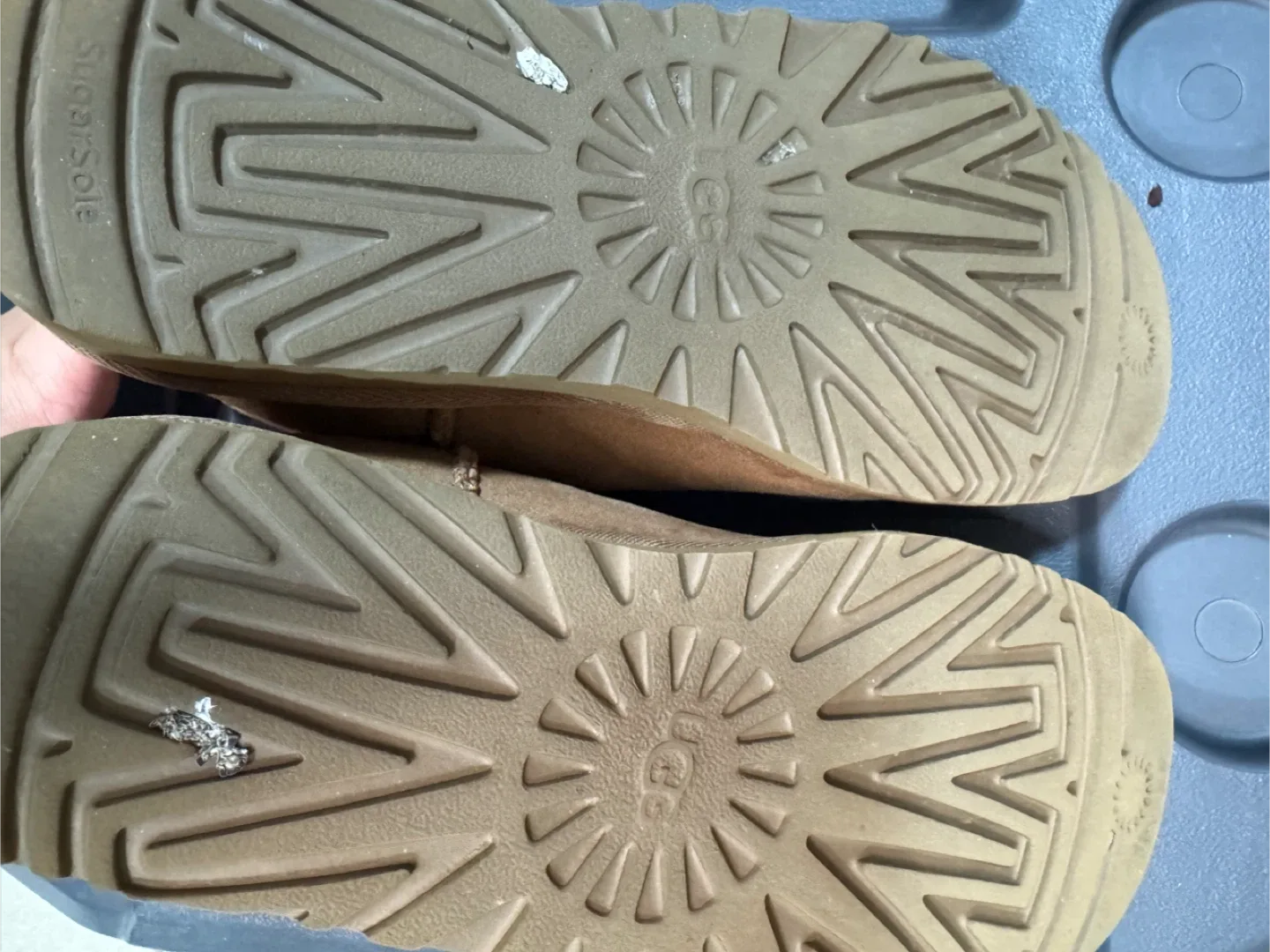 UGG Classic Mini Boots image indicator(4)