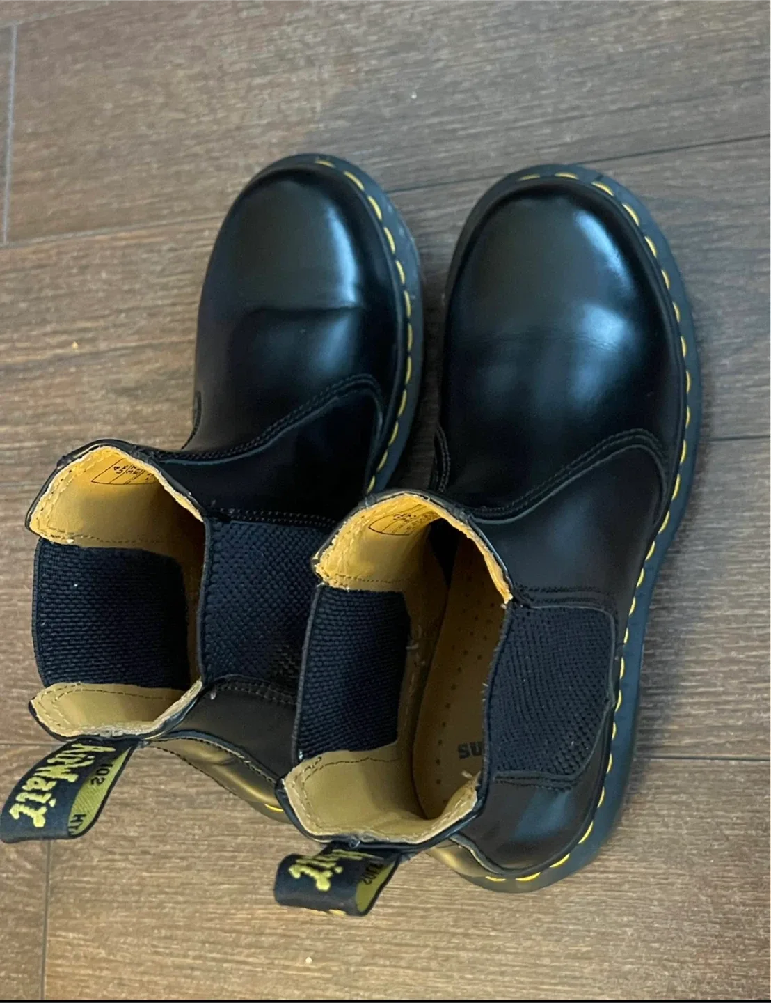 DR. MARTENS CHELSEA BOOTS 6W image indicator(6)