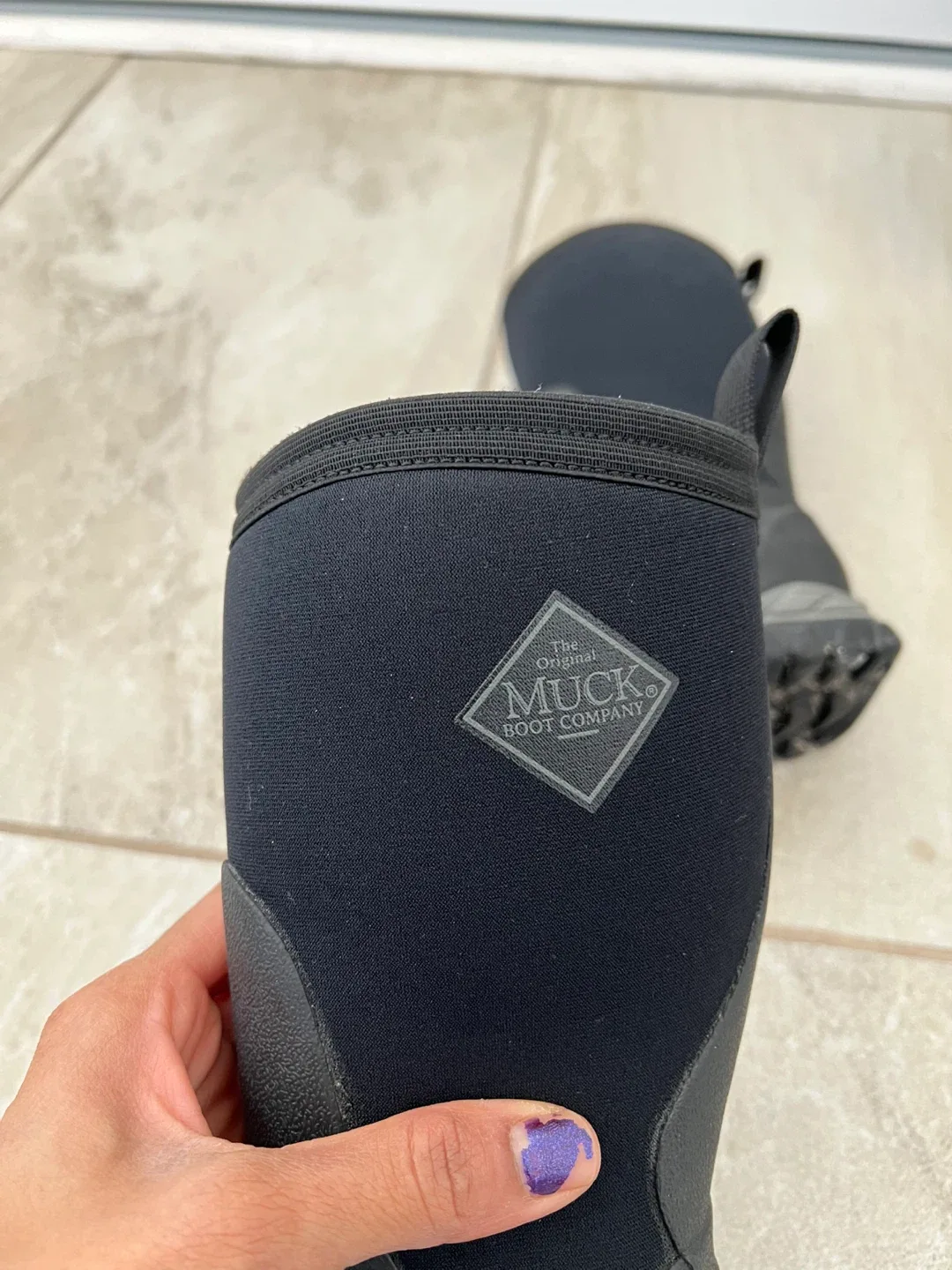 Muck Boot Co. Black Kids Boots, Size 8 image indicator(2)