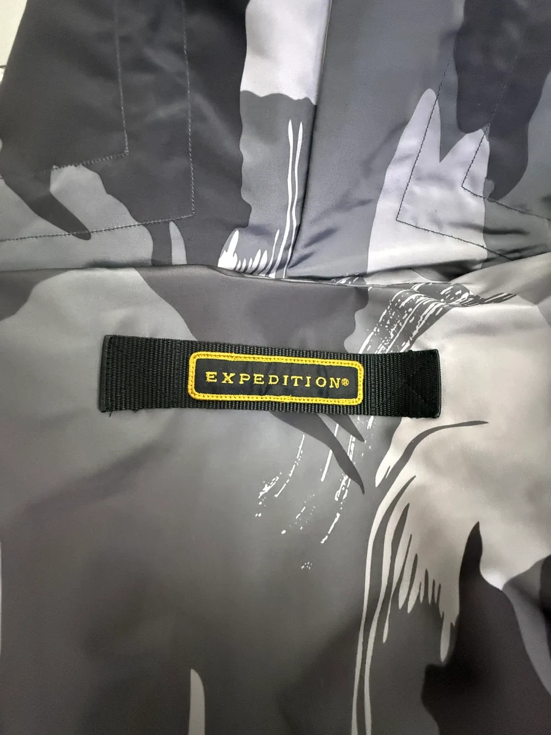 Canada Goose Expedition Parka - Size L image indicator(6)