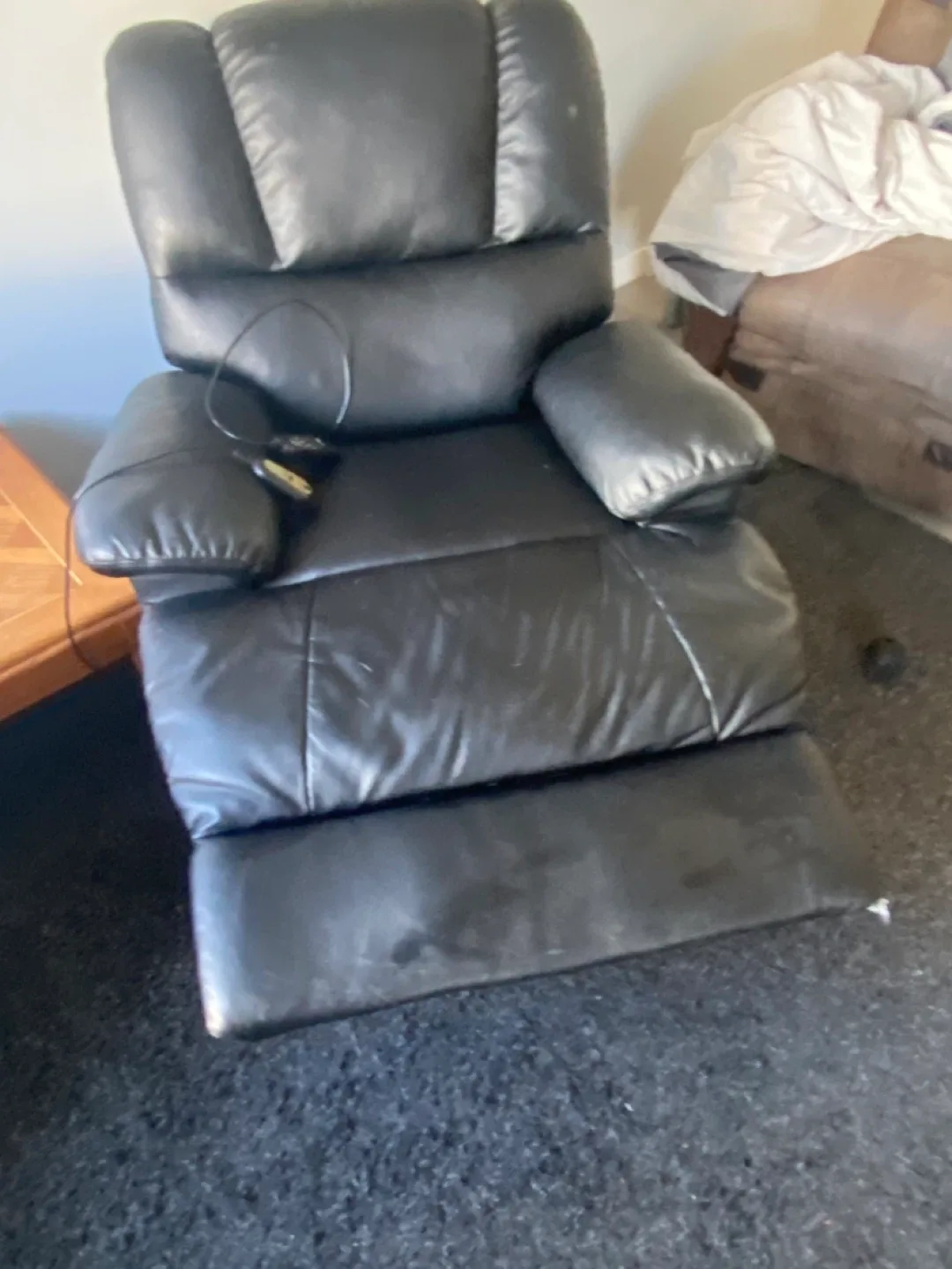 Black Leather Electric Massage Recliner Chair image indicator(6)